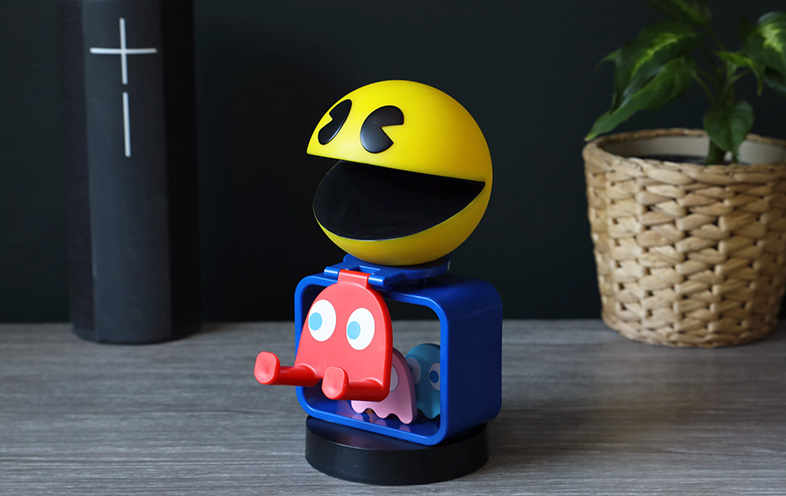 Pac-Man Cable Guys Original Controller and Phone Holder - Image 3